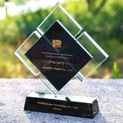 Crystal Prize Trophy Award kenyangifts.com