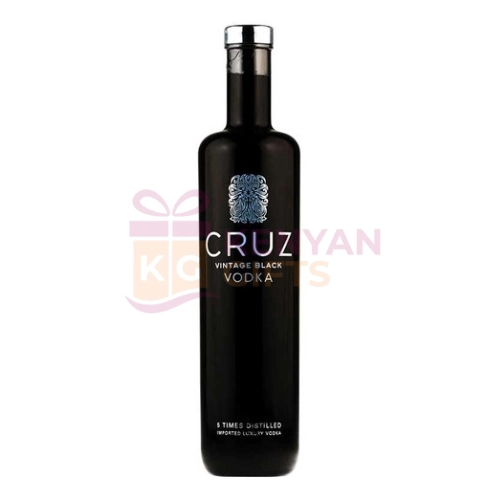 Cruz-Vintage-Black-Vodka-1