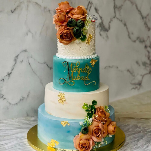 LONG WEDDING CAKE