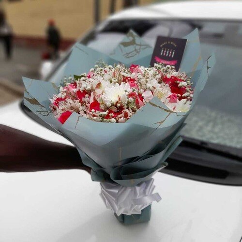 LUXURY WATER BOUQUET